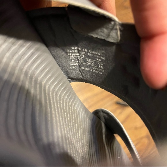 Grey Nike Sandals - Picture 5 of 5